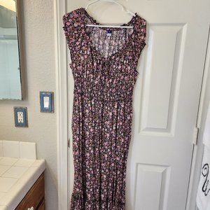 Floral maxi dress with pockets